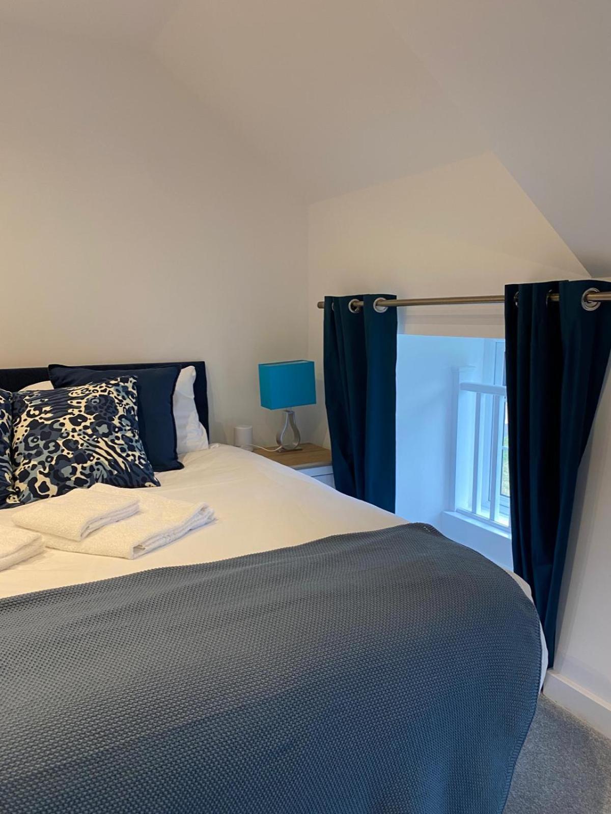 沃克索普Stylish & Contemporary 2-Bed Townhouse - Parking - Wi-Fi - Netflix公寓 外观 照片