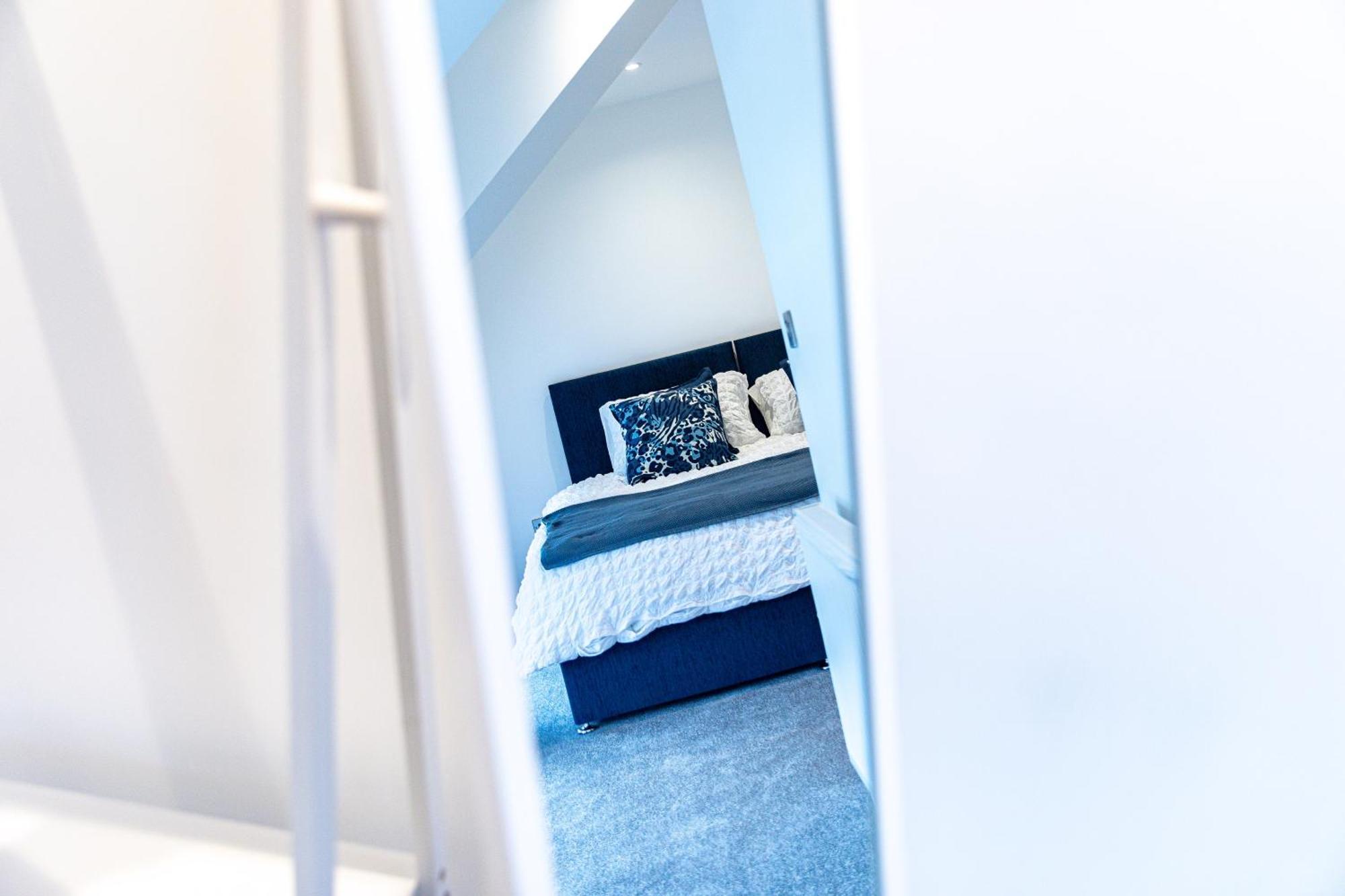沃克索普Stylish & Contemporary 2-Bed Townhouse - Parking - Wi-Fi - Netflix公寓 客房 照片