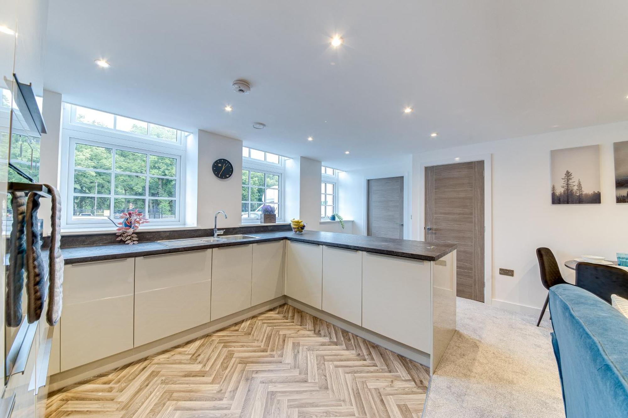 沃克索普Stylish & Contemporary 2-Bed Townhouse - Parking - Wi-Fi - Netflix公寓 客房 照片