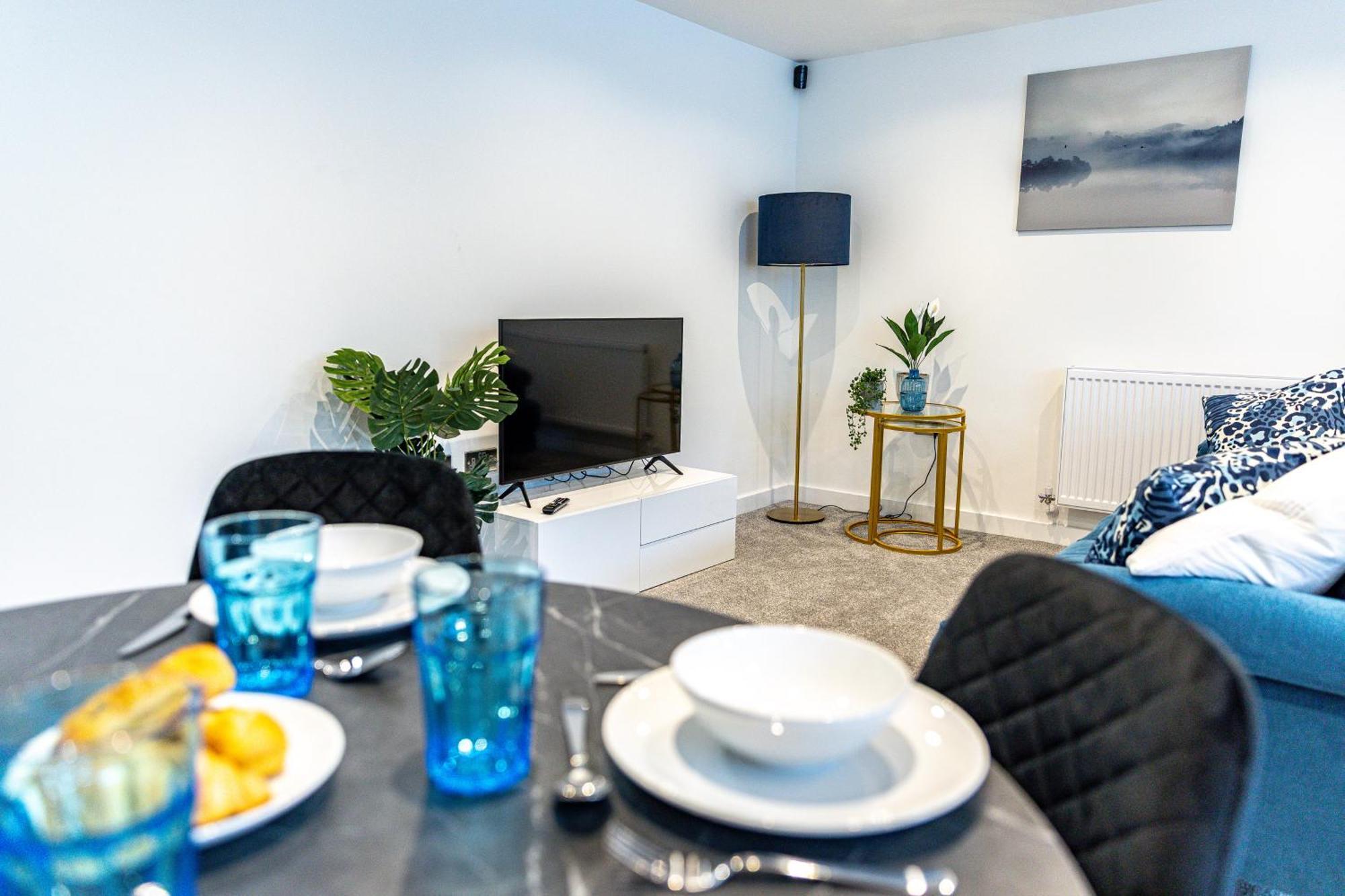 沃克索普Stylish & Contemporary 2-Bed Townhouse - Parking - Wi-Fi - Netflix公寓 客房 照片