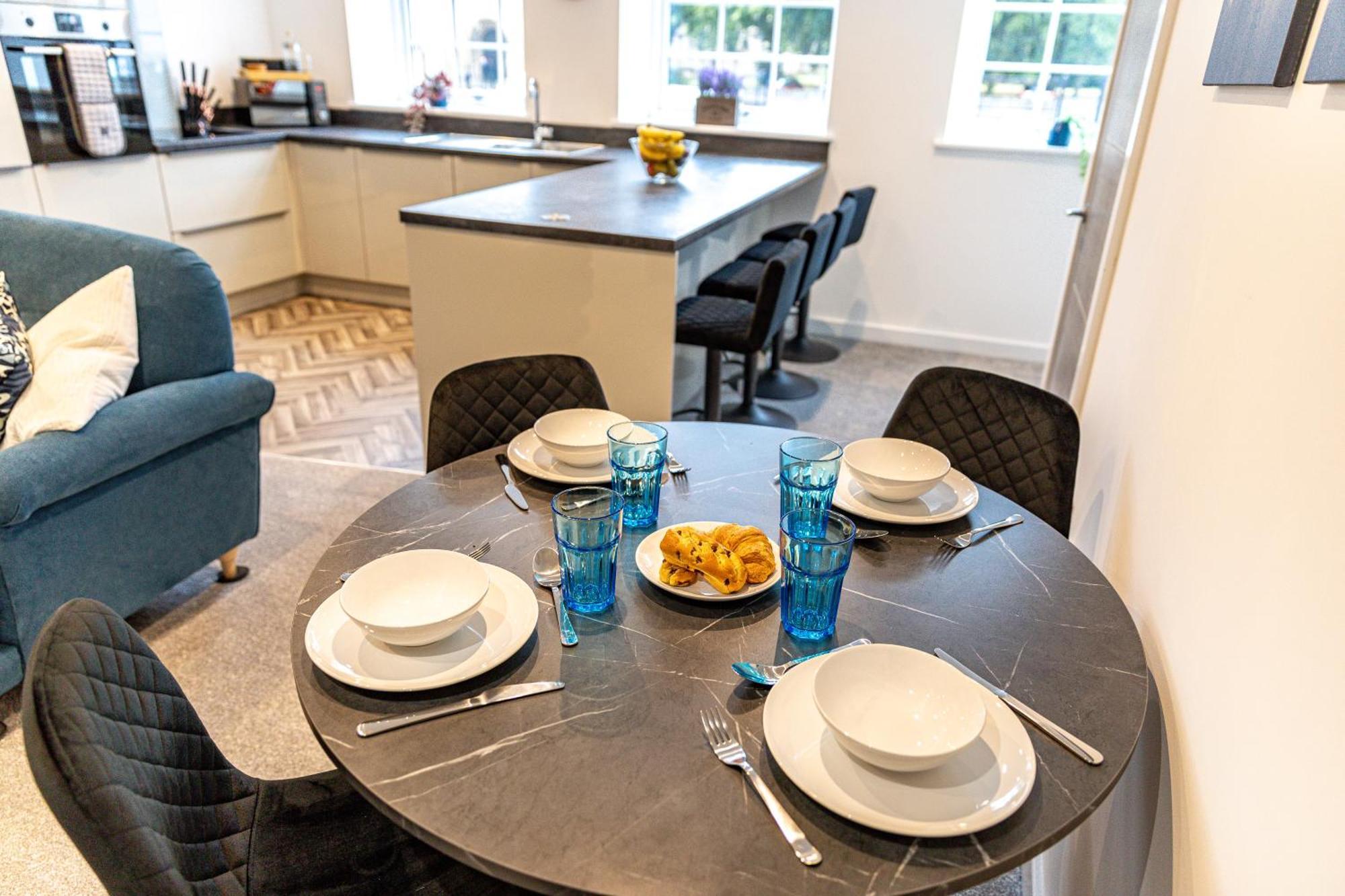 沃克索普Stylish & Contemporary 2-Bed Townhouse - Parking - Wi-Fi - Netflix公寓 外观 照片